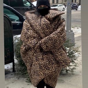 Norma Kamali RARE, Sold Out golden leopard sleeping bag kimono sleeve coat.